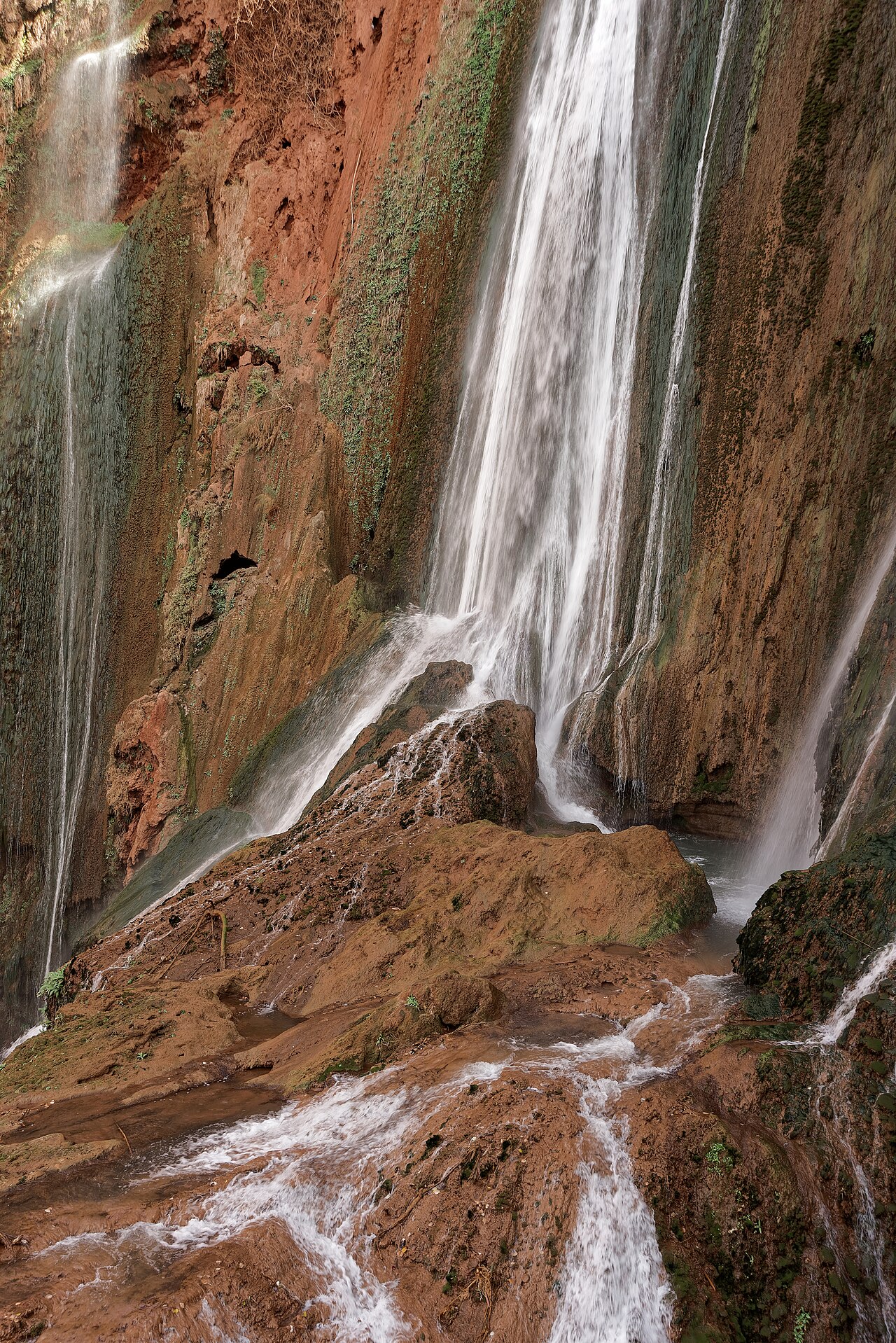 Cascades d'Ouzoud — chutes d'eau spectaculaires